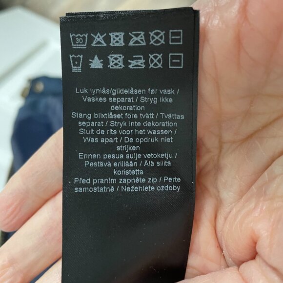 Karen by Simonsen Enzo Velvet Puffer Jacket Size 38 (8) Denmark - Picture 7 of 9